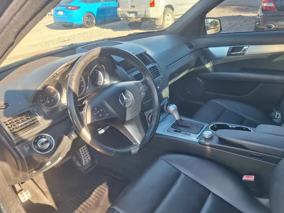 2011 Mercedes-Benz W204 C-Class - Image 6 of 9
