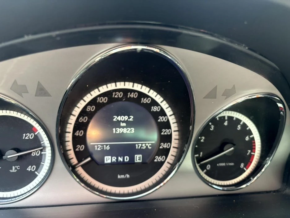 2011 Mercedes-Benz W204 C-Class - Image 13 of 20