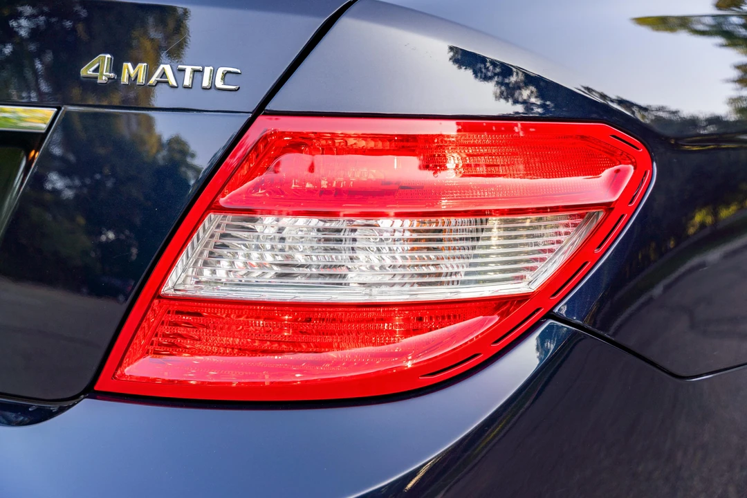 2011 Mercedes-Benz W204 C-Class - Image 23 of 31