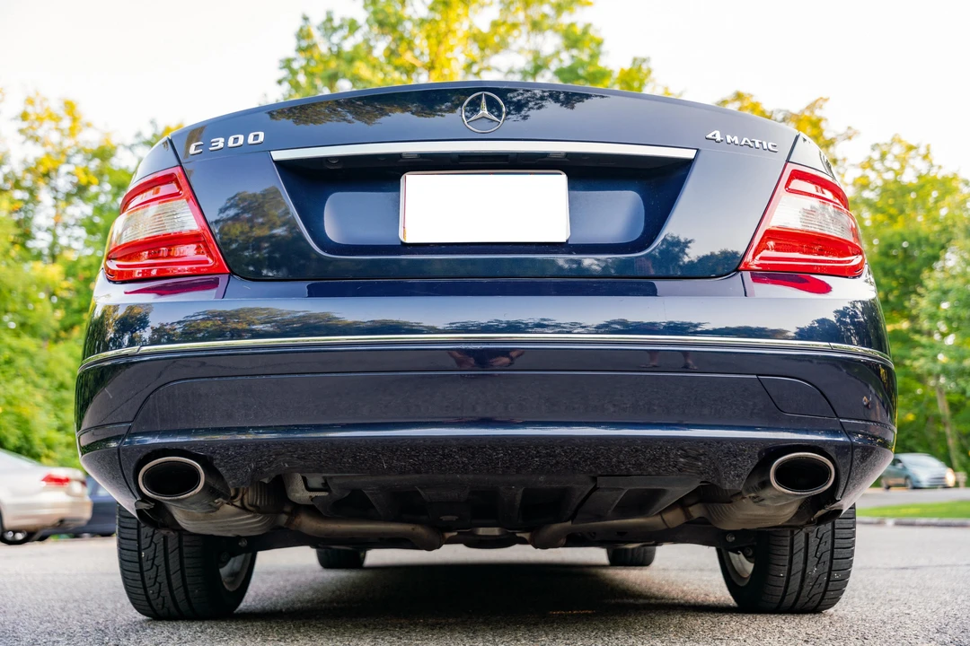 2011 Mercedes-Benz W204 C-Class - Image 8 of 31
