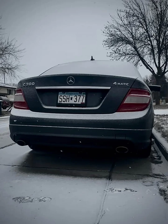 2011 Mercedes-Benz W204 C-Class - Image 3 of 10