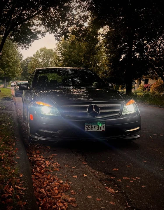 2011 Mercedes-Benz W204 C-Class - Image 4 of 10