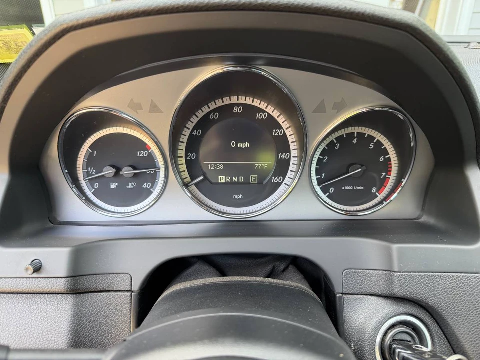 2011 Mercedes-Benz W204 C-Class - Image 6 of 15