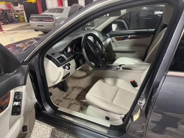 2011 Mercedes-Benz W204 C-Class - Image 14 of 16