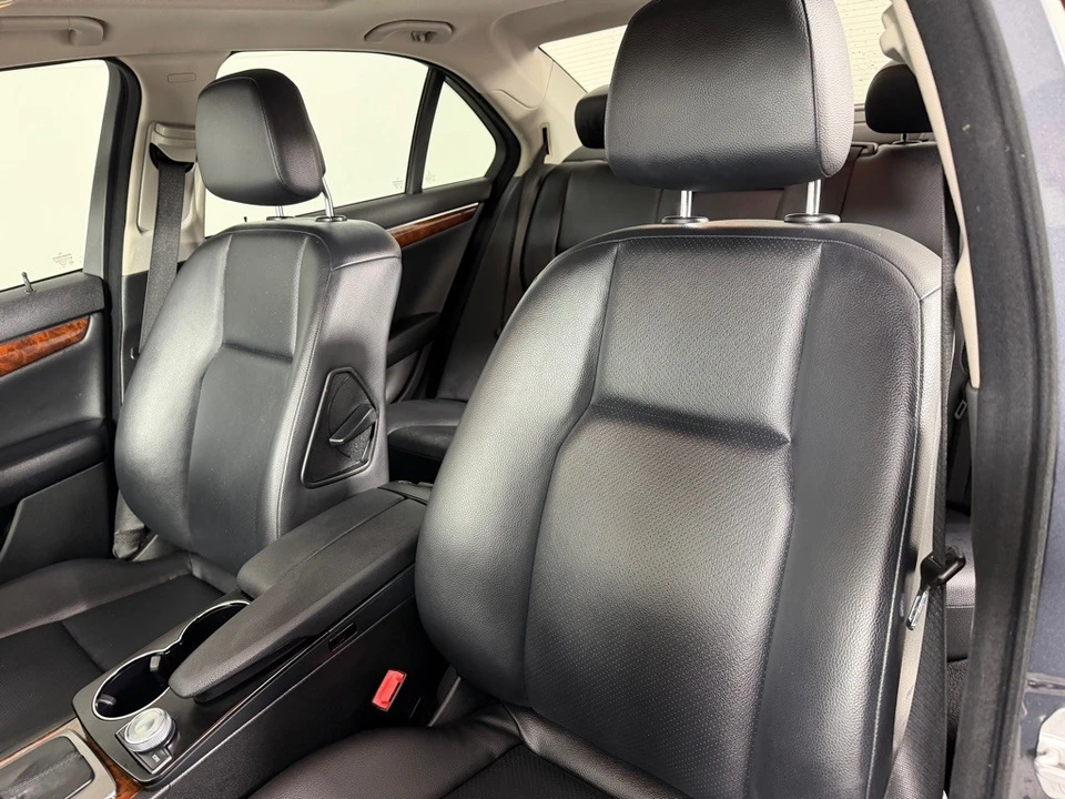 2011 Mercedes-Benz W204 C-Class - Image 12 of 12