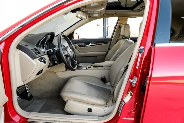 2011 Mercedes-Benz W204 C-Class - Image 4 of 31
