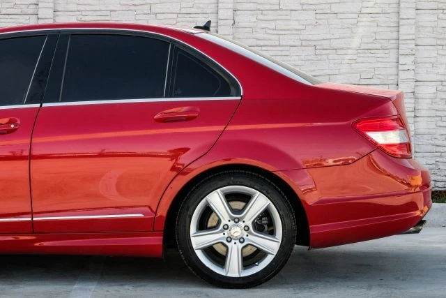 2011 Mercedes-Benz W204 C-Class - Image 16 of 31