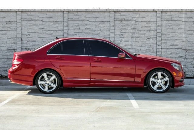 2011 Mercedes-Benz W204 C-Class - Image 10 of 31