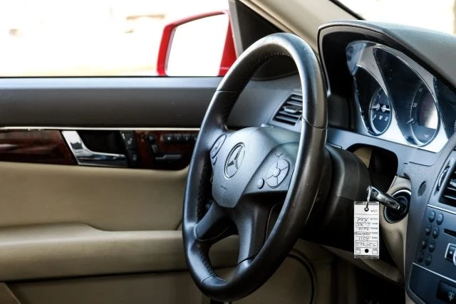 2011 Mercedes-Benz W204 C-Class - Image 19 of 31