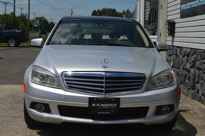 2011 Mercedes-Benz W204 C-Class - Image 8 of 12