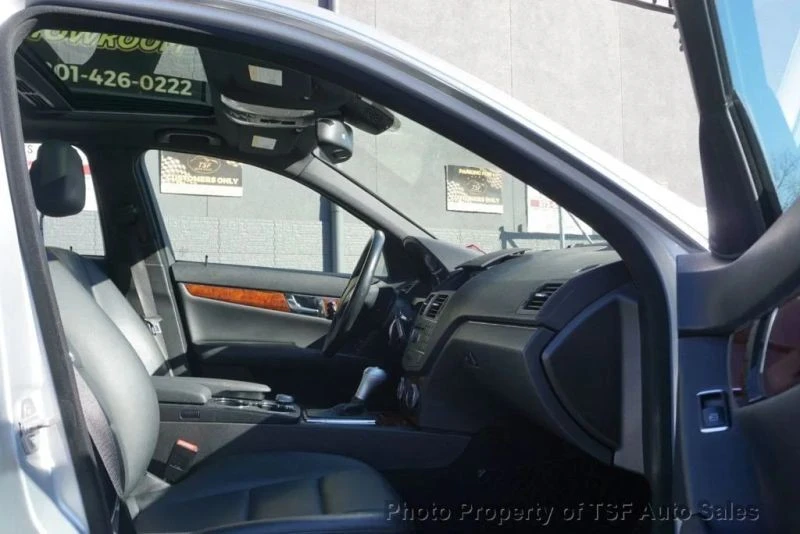 2011 Mercedes-Benz W204 C-Class - Image 11 of 12