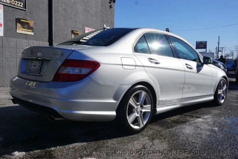 2011 Mercedes-Benz W204 C-Class - Image 7 of 12
