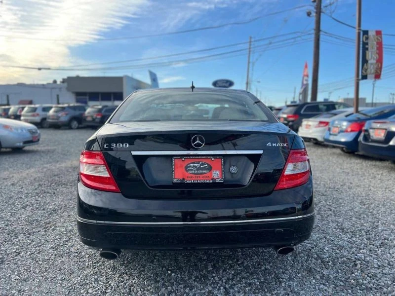 2011 Mercedes-Benz W204 C-Class - Image 5 of 12