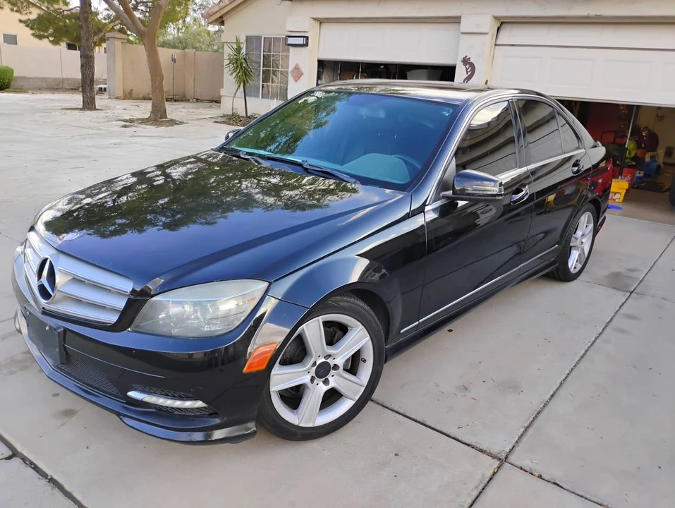 2011 Mercedes-Benz W204 C-Class - Image 5 of 8