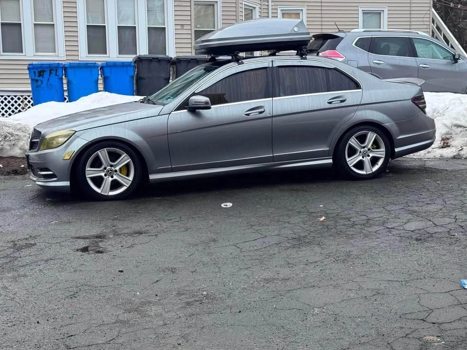 2011 Mercedes-Benz W204 C-Class - Image 2 of 7