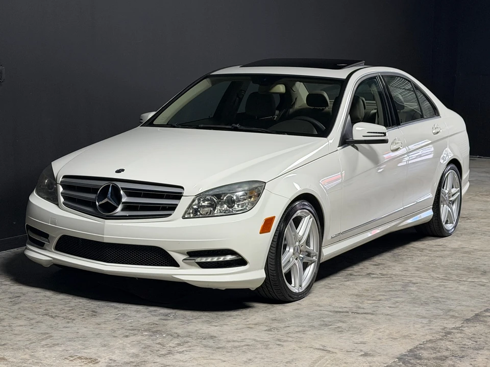 2011 Mercedes-Benz W204 C-Class - Image 4 of 31