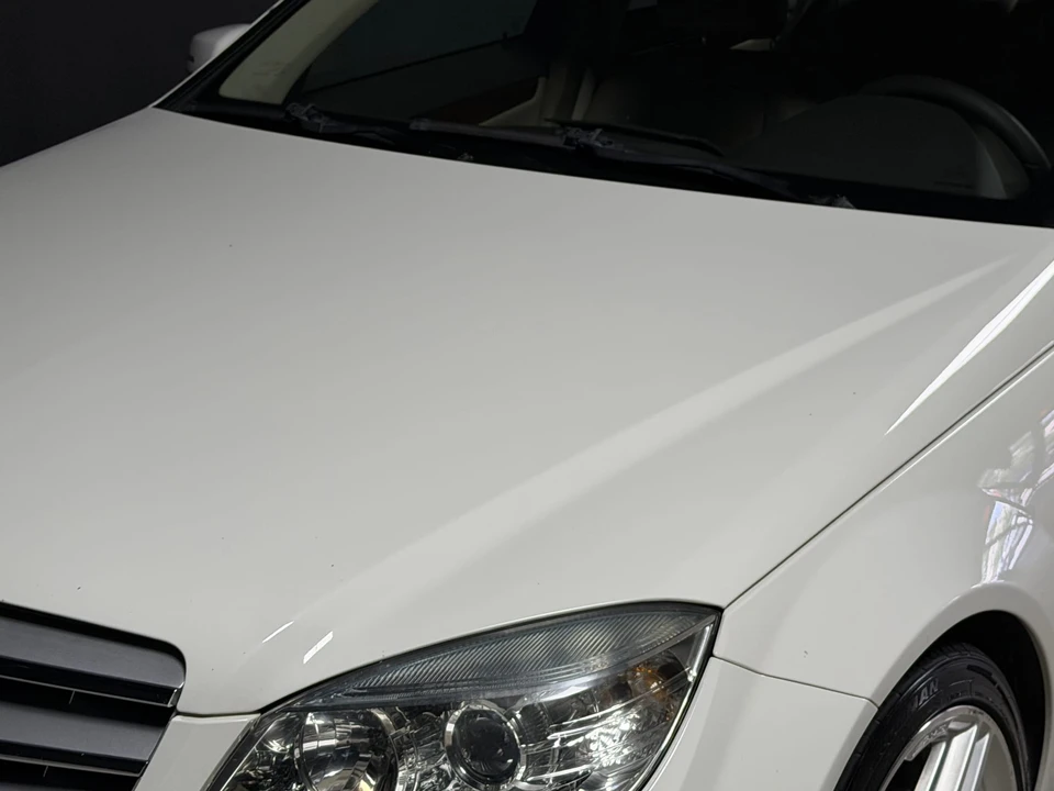 2011 Mercedes-Benz W204 C-Class - Image 26 of 31