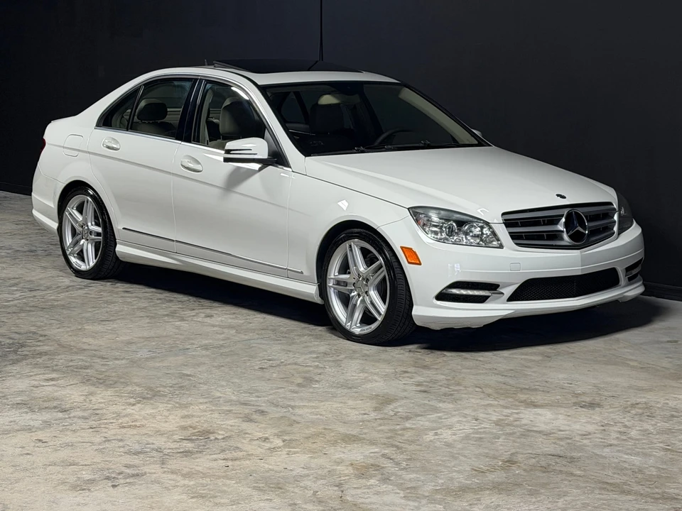 2011 Mercedes-Benz W204 C-Class - Image 6 of 31