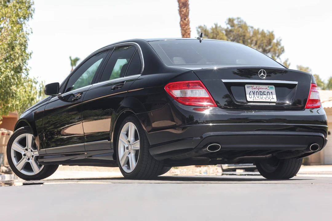 2011 Mercedes-Benz W204 C-Class - Image 4 of 31