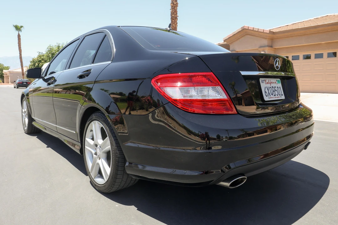 2011 Mercedes-Benz W204 C-Class - Image 10 of 31