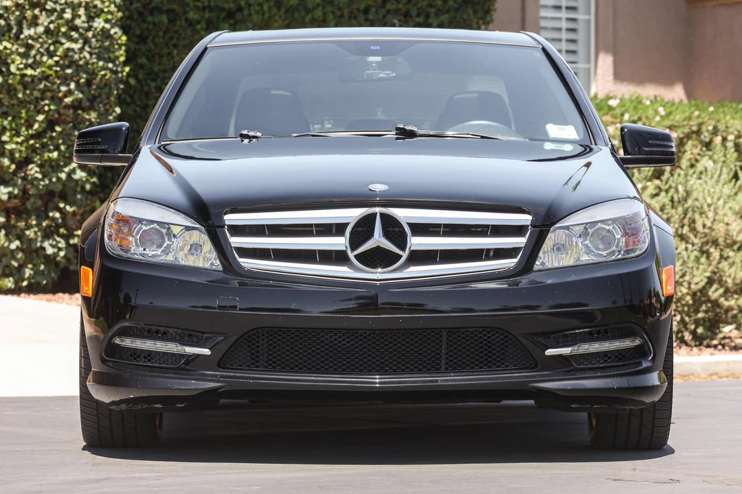 2011 Mercedes-Benz W204 C-Class - Image 2 of 31
