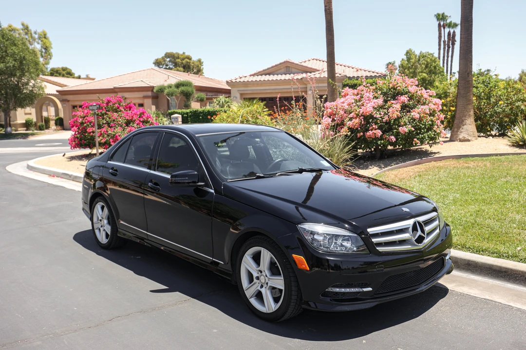 2011 Mercedes-Benz W204 C-Class - Image 17 of 31