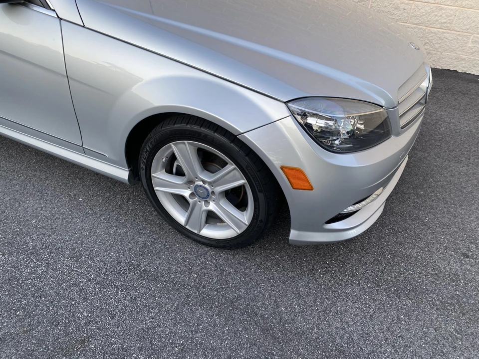 2011 Mercedes-Benz W204 C-Class - Image 28 of 31