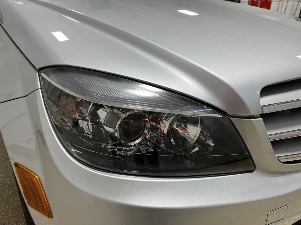 2011 Mercedes-Benz W204 C-Class - Image 15 of 31