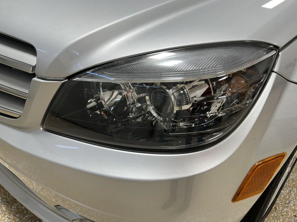 2011 Mercedes-Benz W204 C-Class - Image 20 of 31