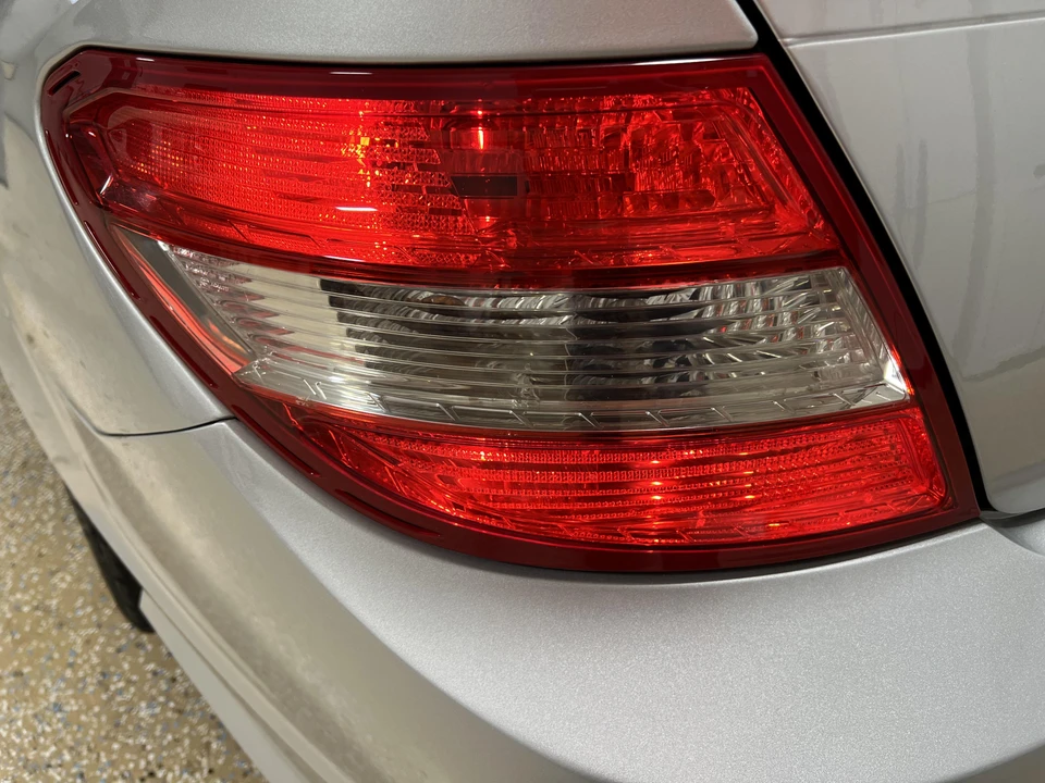 2011 Mercedes-Benz W204 C-Class - Image 29 of 31