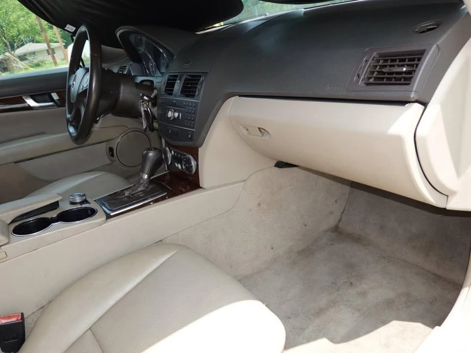 2011 Mercedes-Benz W204 C-Class - Image 6 of 8