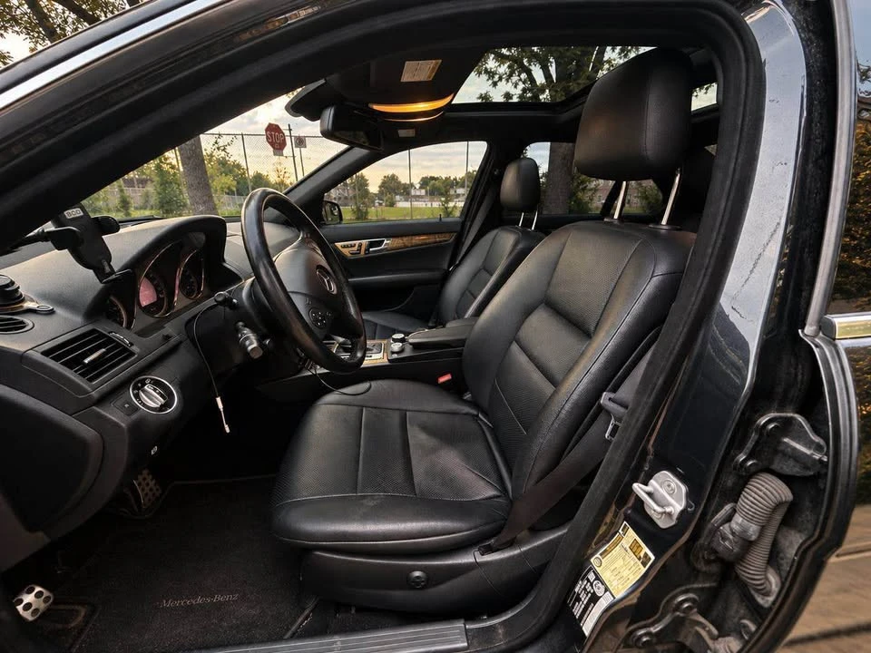 2011 Mercedes-Benz W204 C-Class - Image 5 of 6