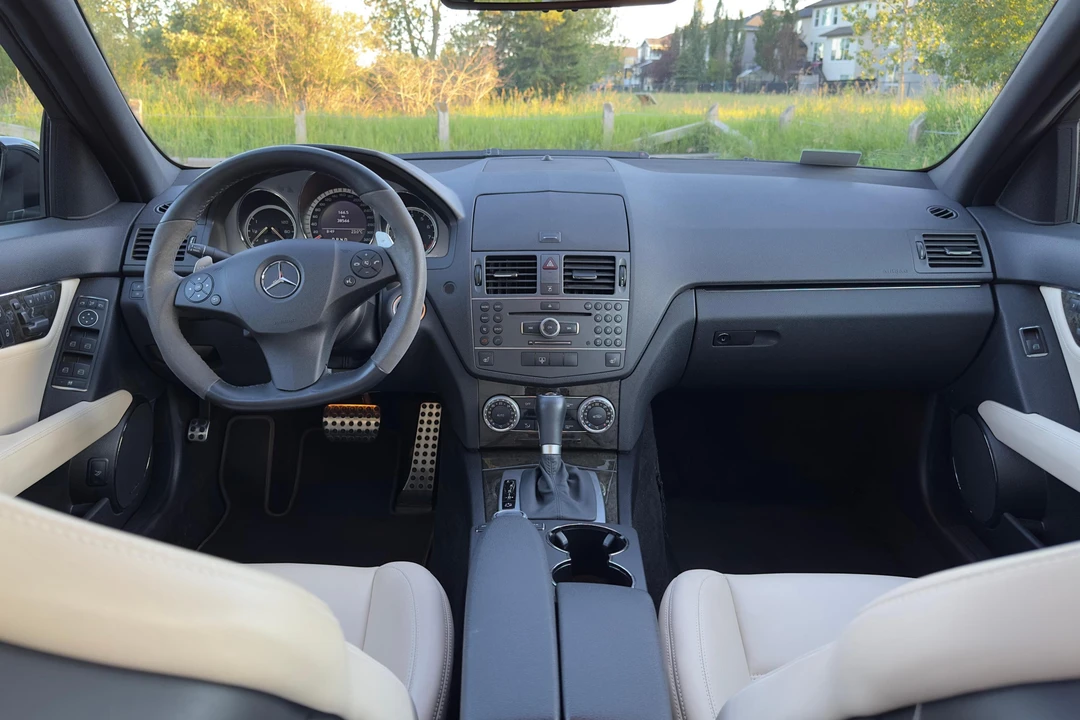 2011 Mercedes-Benz W204 C 63 AMG - Image 30 of 31