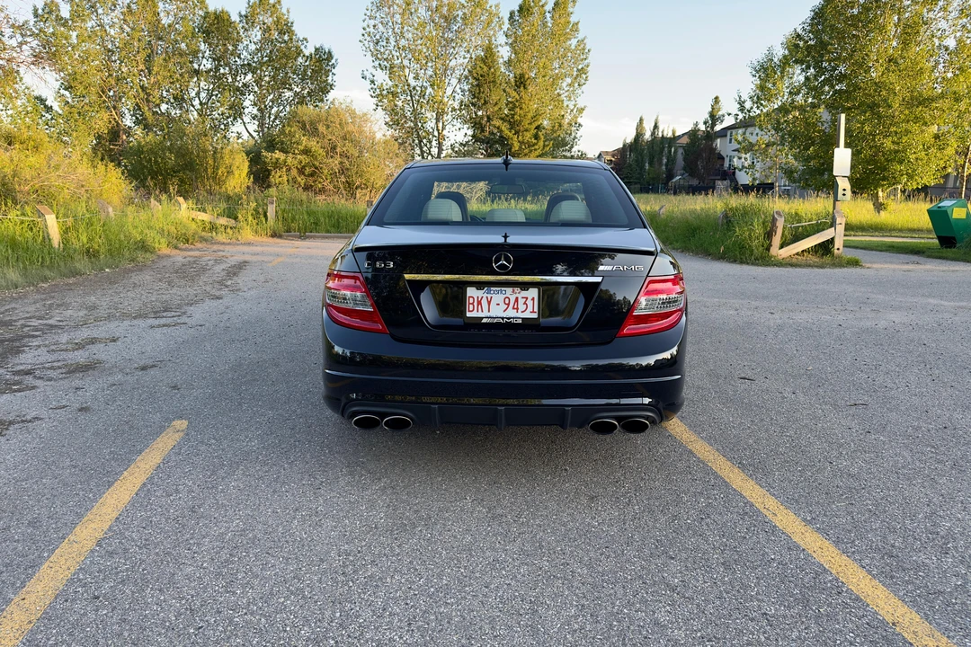2011 Mercedes-Benz W204 C 63 AMG - Image 11 of 31