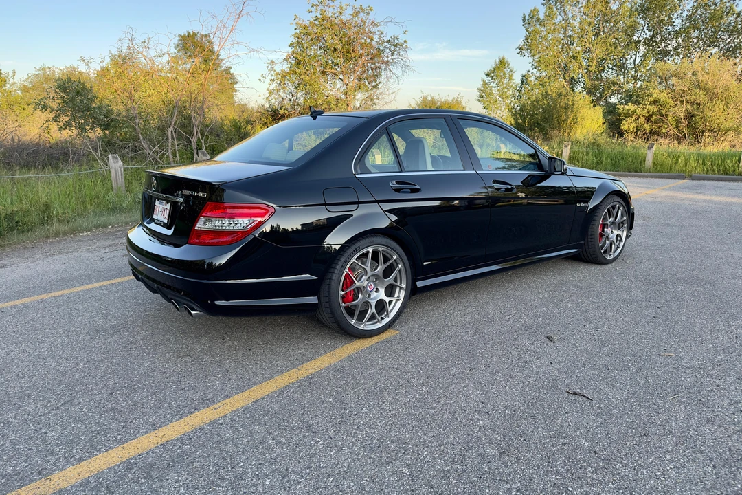 2011 Mercedes-Benz W204 C 63 AMG - Image 12 of 31