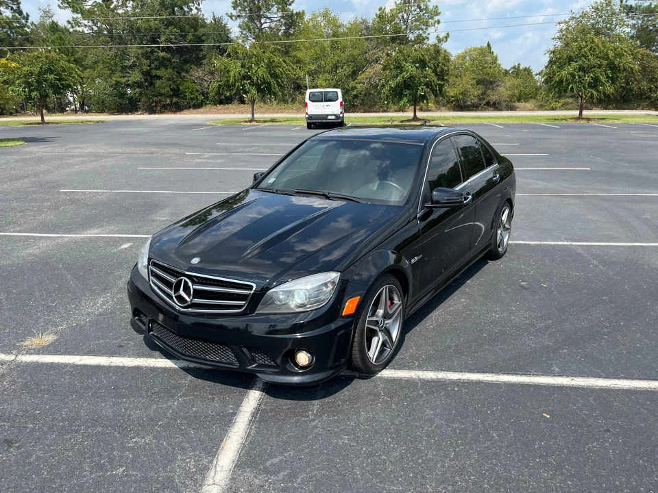 2011 Mercedes-Benz W204 C 63 AMG - Image 14 of 31