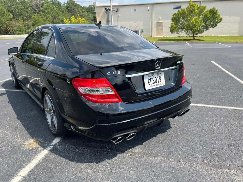 2011 Mercedes-Benz W204 C 63 AMG - Image 30 of 31