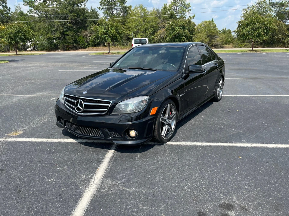 2011 Mercedes-Benz W204 C 63 AMG - Image 15 of 31