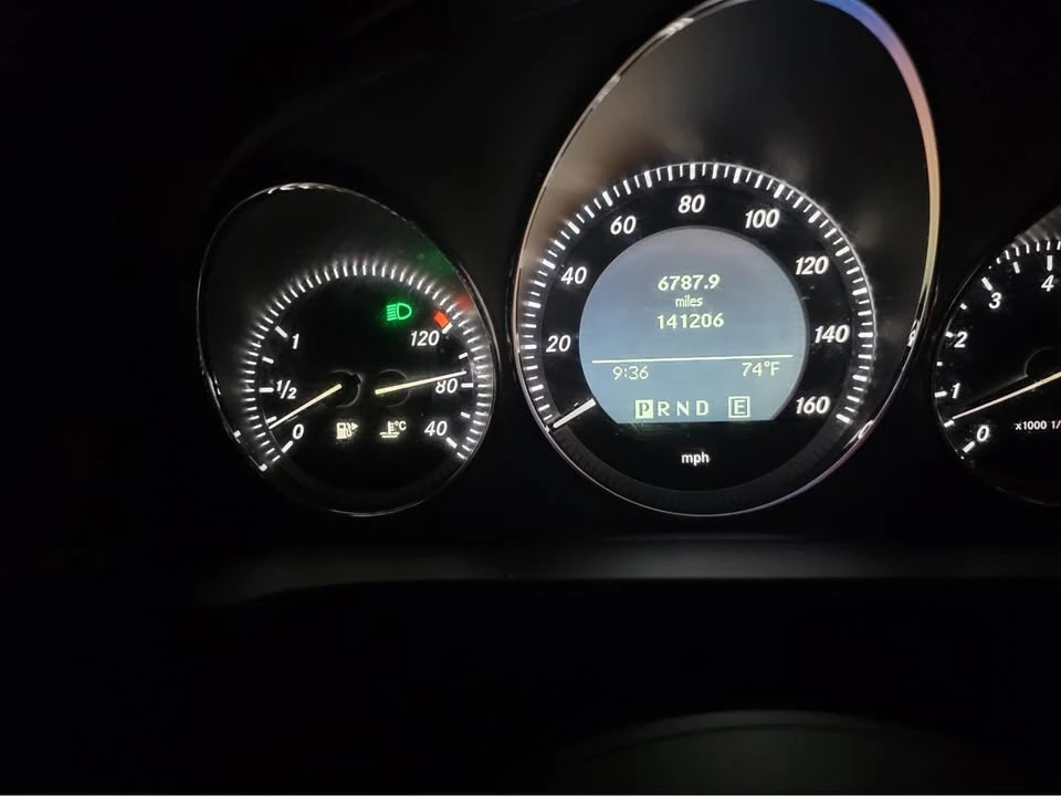 2011 Mercedes-Benz C216 CL-Class - Image 8 of 17
