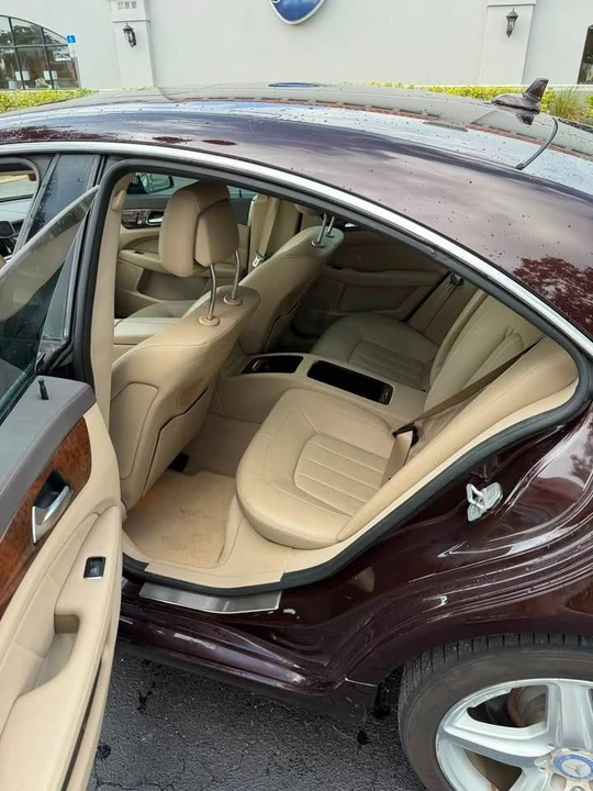 2011 Mercedes-Benz C218 CLS-Class - Image 7 of 8