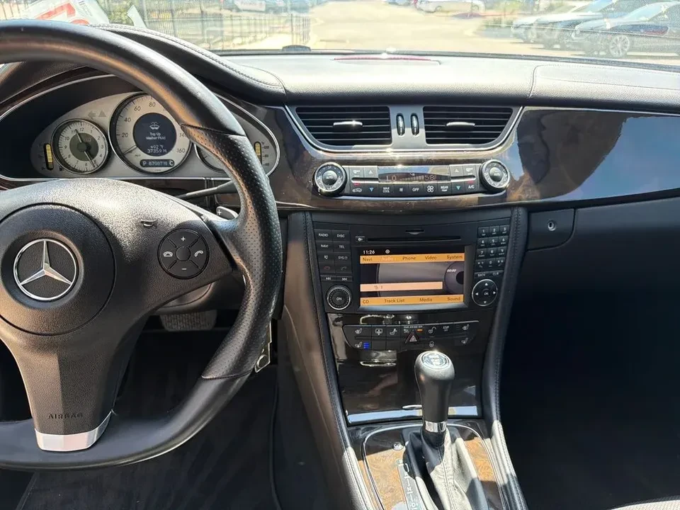 2011 Mercedes-Benz C218 CLS-Class - Image 12 of 20