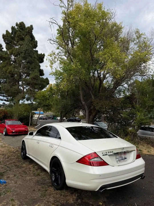 2011 Mercedes-Benz C218 CLS-Class - Image 4 of 10