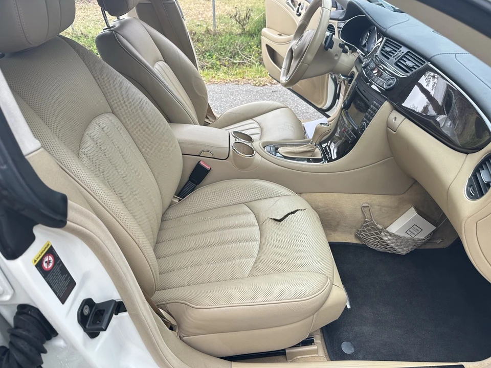 2011 Mercedes-Benz C218 CLS-Class - Image 16 of 21