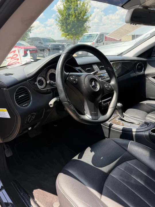 2011 Mercedes-Benz C218 CLS-Class - Image 7 of 10