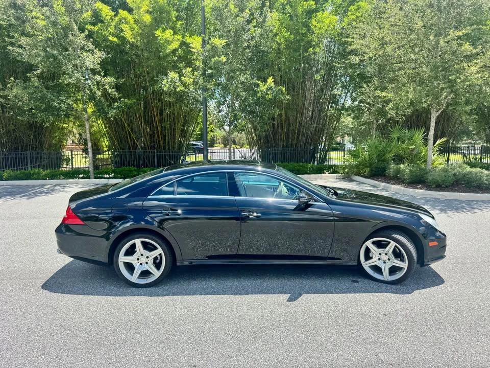 2011 Mercedes-Benz C218 CLS-Class - Image 4 of 15