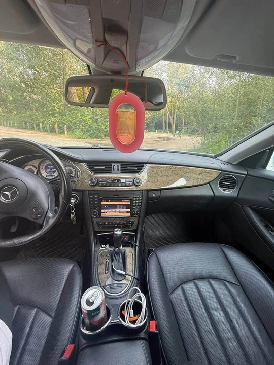 2011 Mercedes-Benz C218 CLS-Class - Image 6 of 10