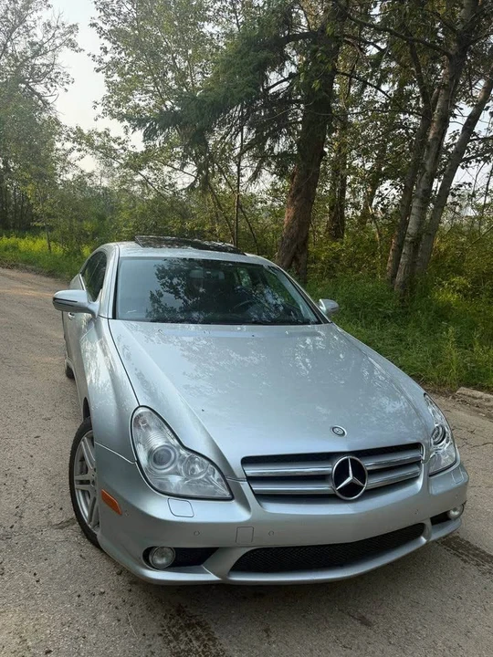 2011 Mercedes-Benz C218 CLS-Class - Image 3 of 10