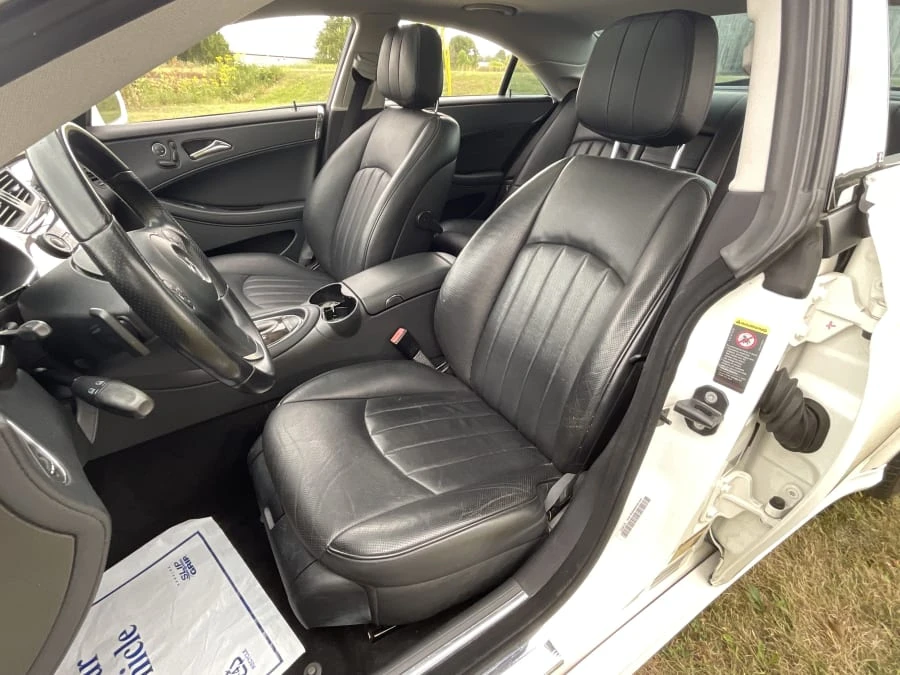 2011 Mercedes-Benz C218 CLS-Class - Image 6 of 12