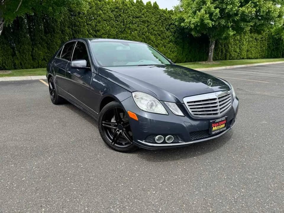 2011 Mercedes-Benz W212 E-Class - Image 2 of 20