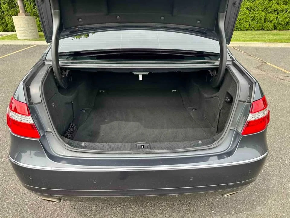 2011 Mercedes-Benz W212 E-Class - Image 12 of 20